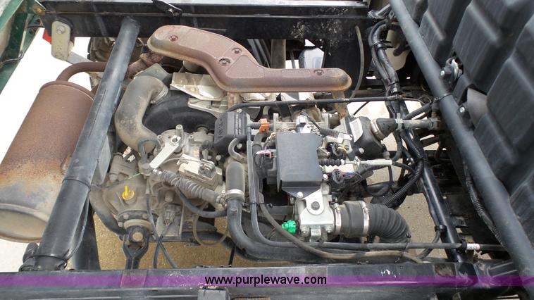 image for item K4083 2010 Kawasaki Mule 4000 utility vehicle