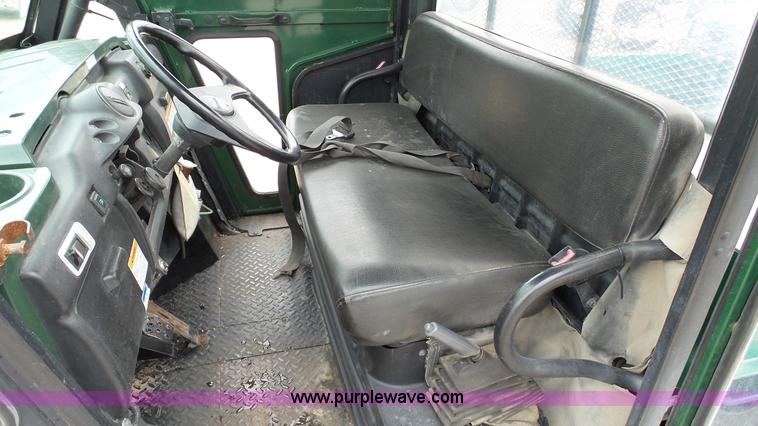 image for item K4084 2010 Kawasaki Mule 4000 utility vehicle
