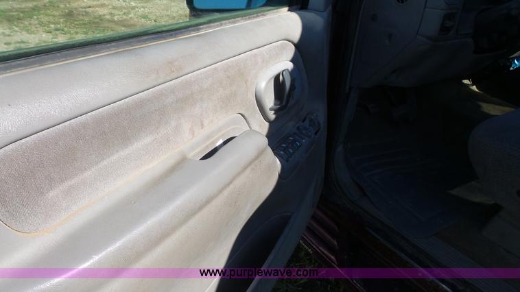 image for item K4558 1995 Chevrolet Suburban C2500 SUV