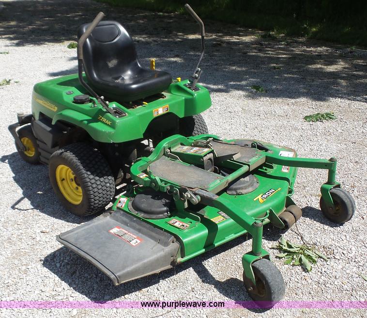 image for item K4595 John Deere F687 Z-Trak lawn mower
