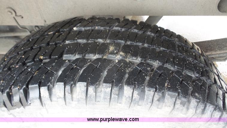 image for item K4720 2006 Chevrolet Silverado 1500 pickup truck