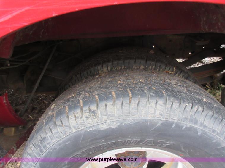 image for item K5499 1999 Ford F350 Super Duty Crew Cab pickup truck