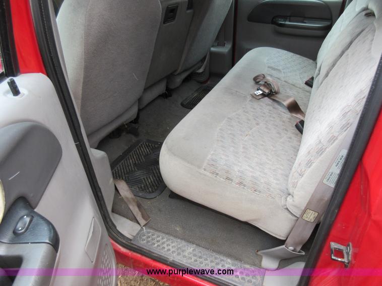 image for item K5499 1999 Ford F350 Super Duty Crew Cab pickup truck