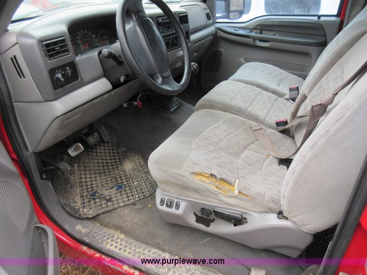 image for item K5499 1999 Ford F350 Super Duty Crew Cab pickup truck