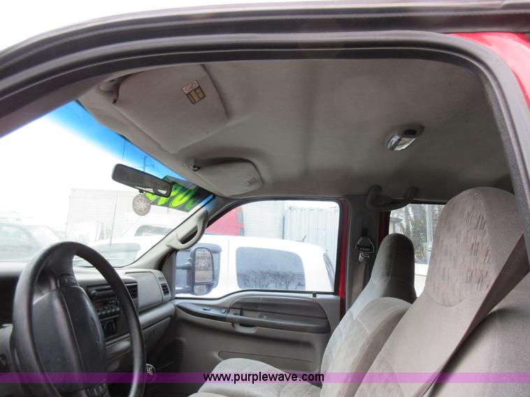 image for item K5499 1999 Ford F350 Super Duty Crew Cab pickup truck