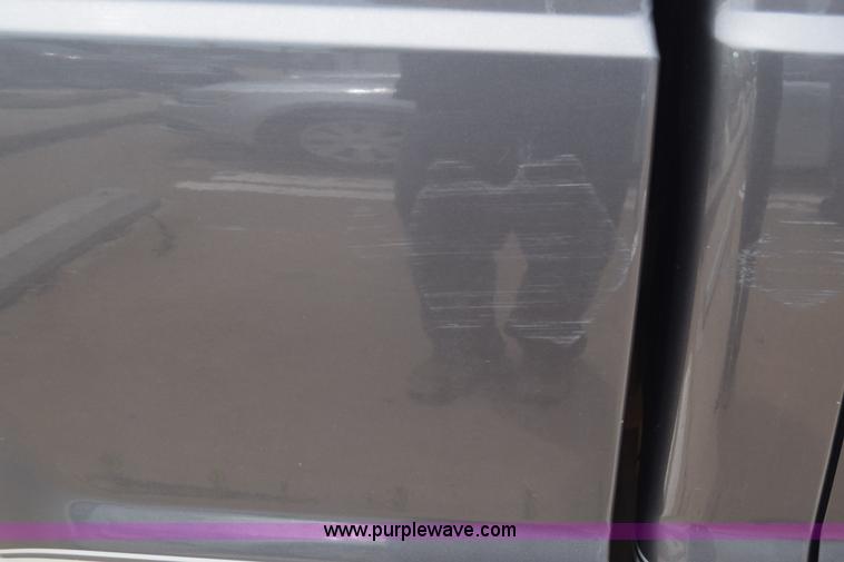 image for item K6505 2003 Ford F250 Super Duty Crew Cab pickup truck