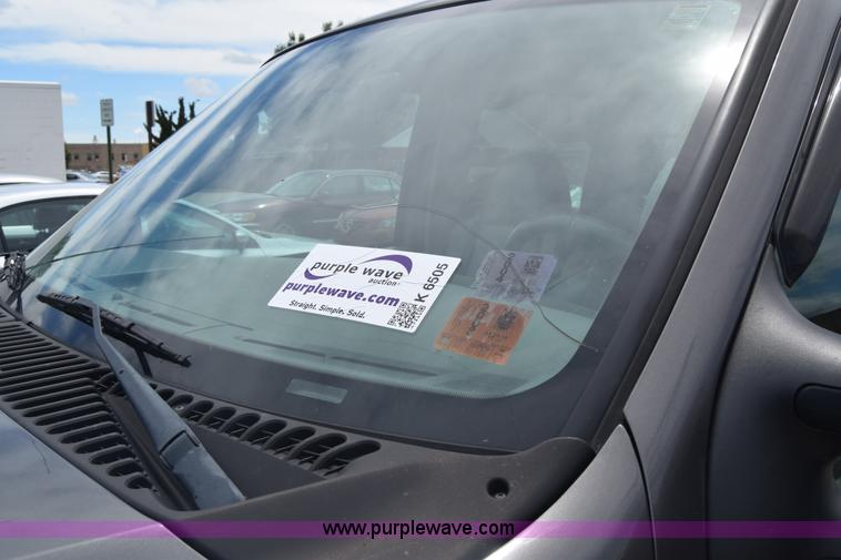 image for item K6505 2003 Ford F250 Super Duty Crew Cab pickup truck