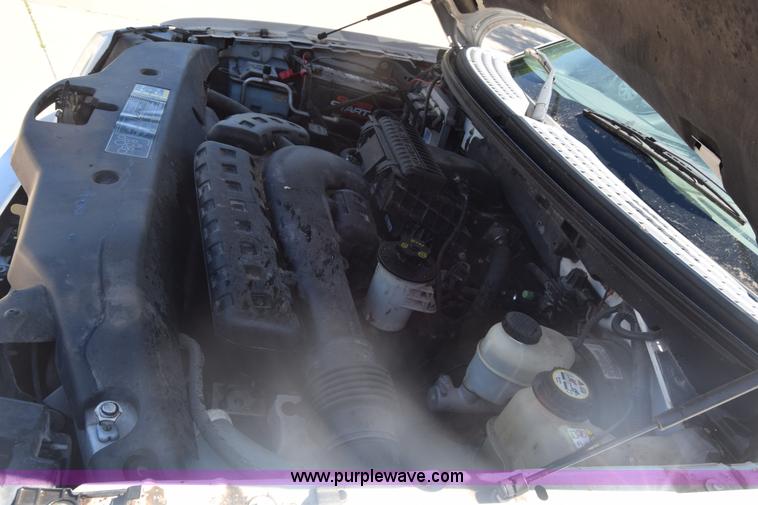 image for item K6573 2004 Ford F150 SuperCab pickup truck