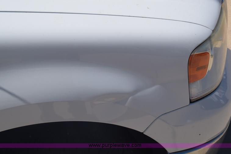 image for item K6573 2004 Ford F150 SuperCab pickup truck