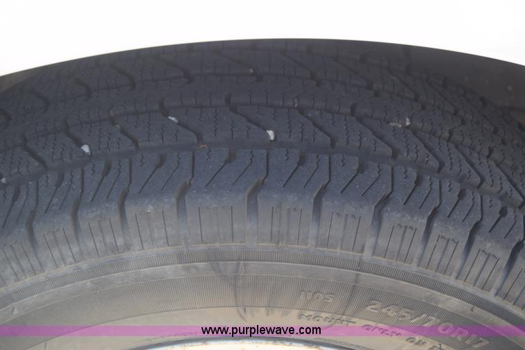 image for item K6573 2004 Ford F150 SuperCab pickup truck