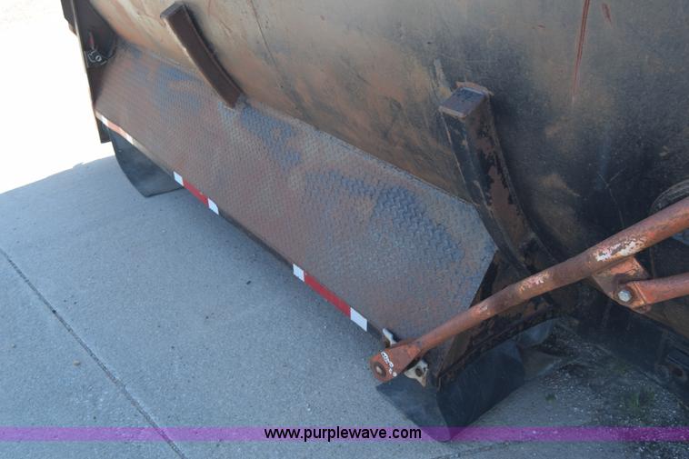 image for item K6658 Dump bed