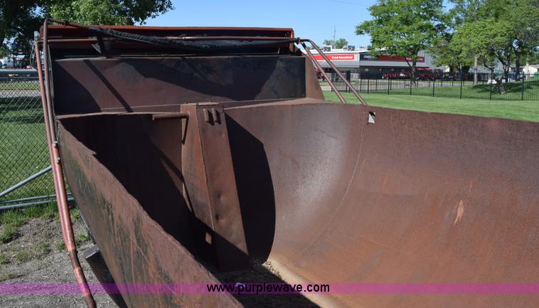 image for item K6658 Dump bed