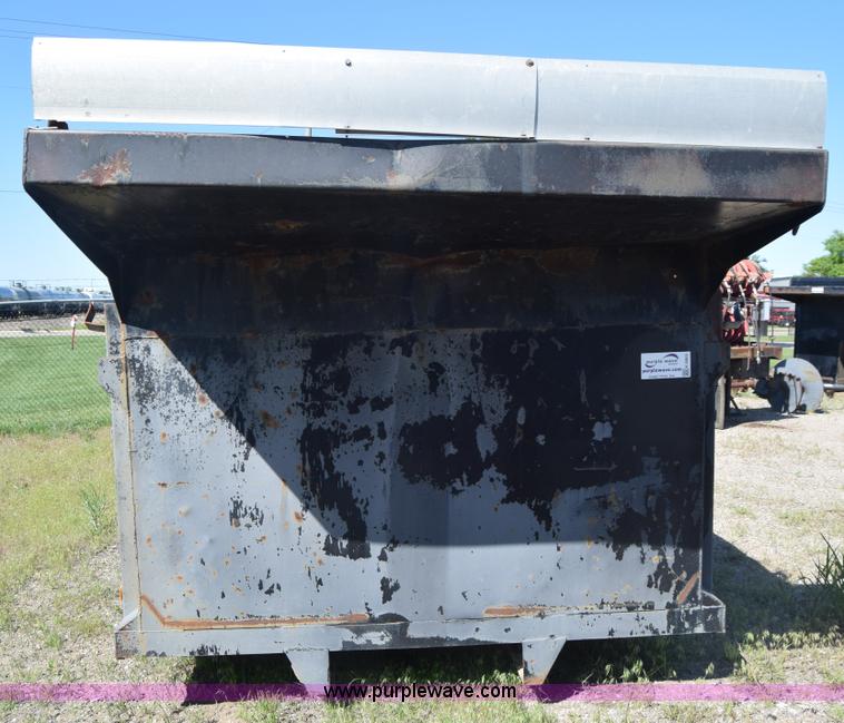 image for item K6665 Dump bed