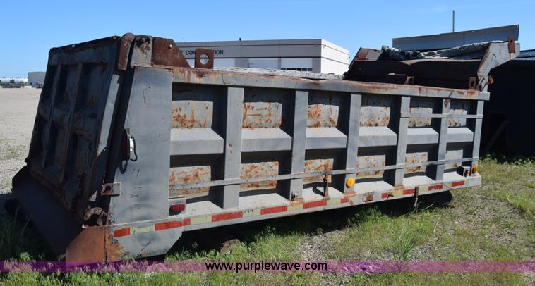 image for item K6665 Dump bed