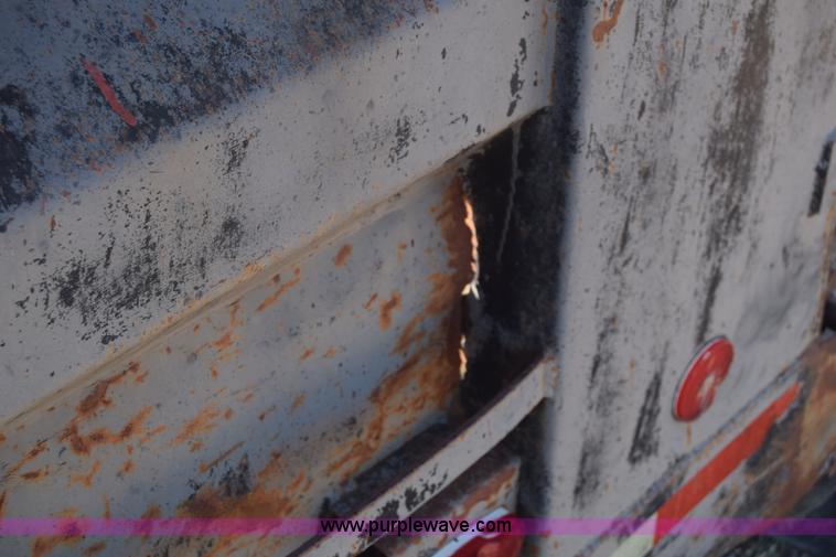 image for item K6665 Dump bed