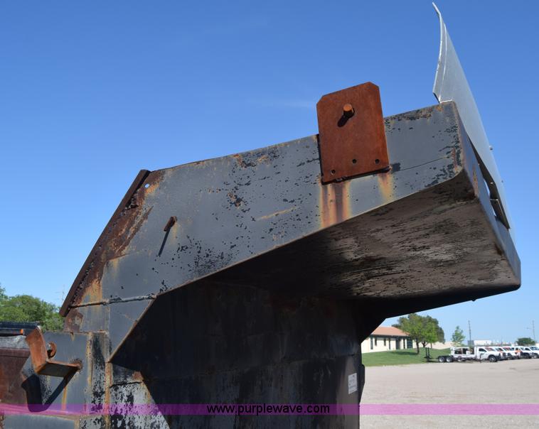 image for item K6665 Dump bed