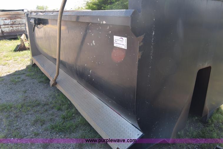 image for item K6666 Ox Bodies dump bed
