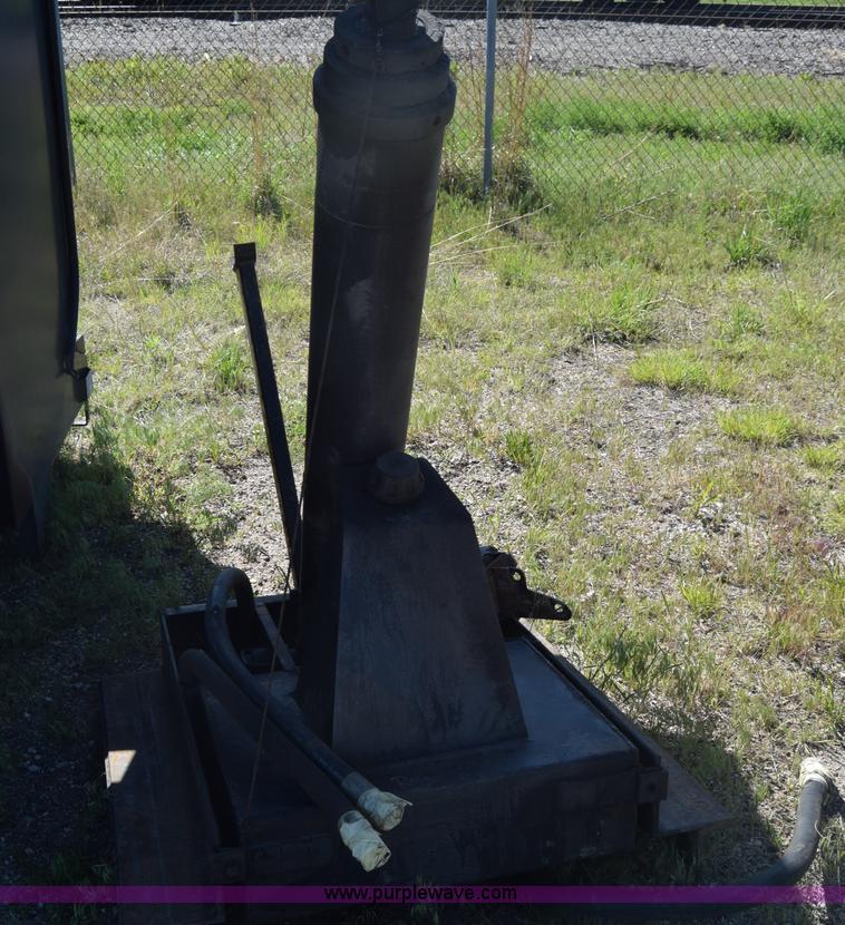 image for item K6666 Ox Bodies dump bed