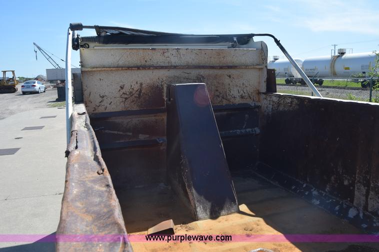 image for item K6669 Ox Bodies dump bed