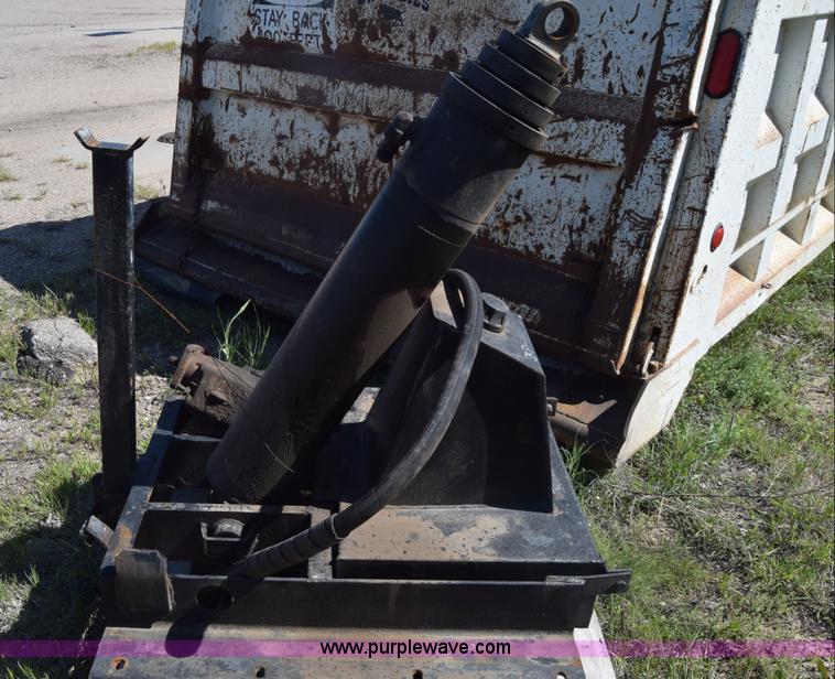 image for item K6669 Ox Bodies dump bed