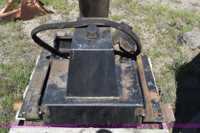 image for item K6669 Ox Bodies dump bed