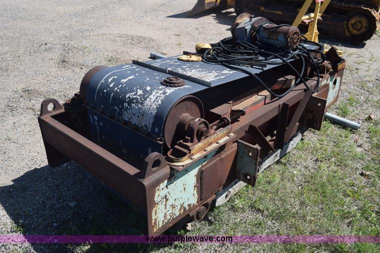 image for item K6679 Dings magnet extractor