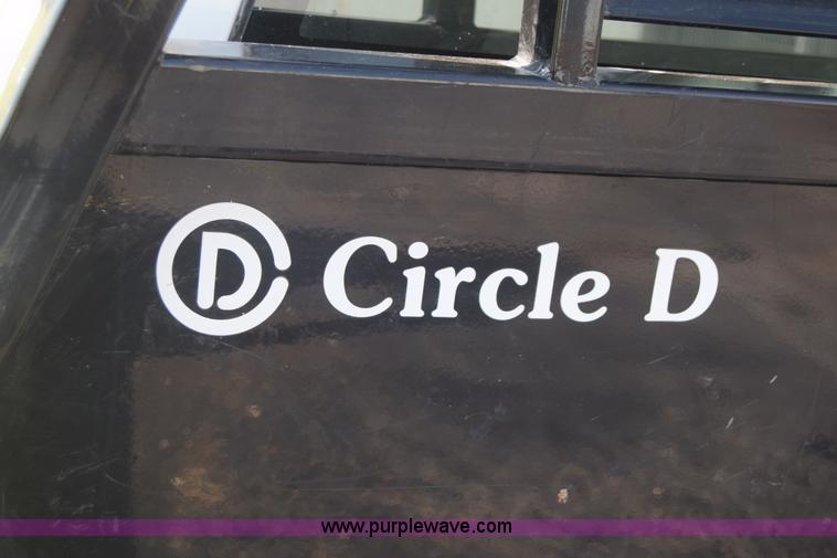 image for item K6706 2002 Chevrolet Silverado 2500 flatbed pickup truck