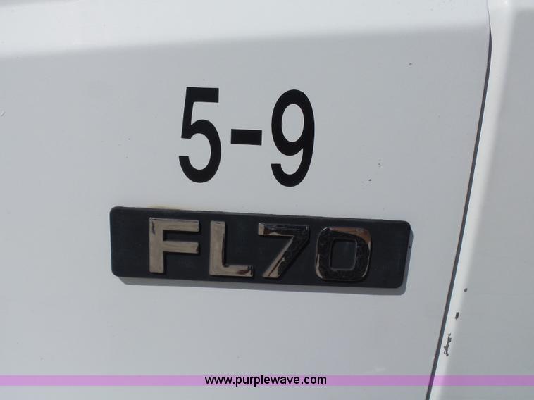 image for item K7186 1996 Freightliner FL70 digger derrick truck