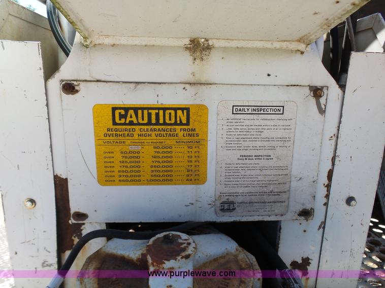 image for item K7186 1996 Freightliner FL70 digger derrick truck