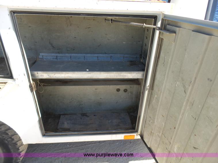 image for item K7188 1997 Ford F250 Super Duty SuperCab utility truck