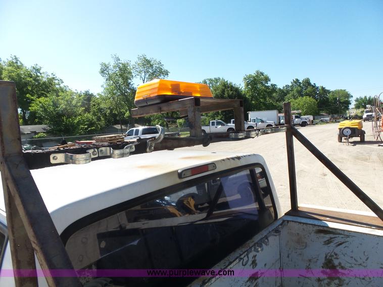 image for item K7188 1997 Ford F250 Super Duty SuperCab utility truck