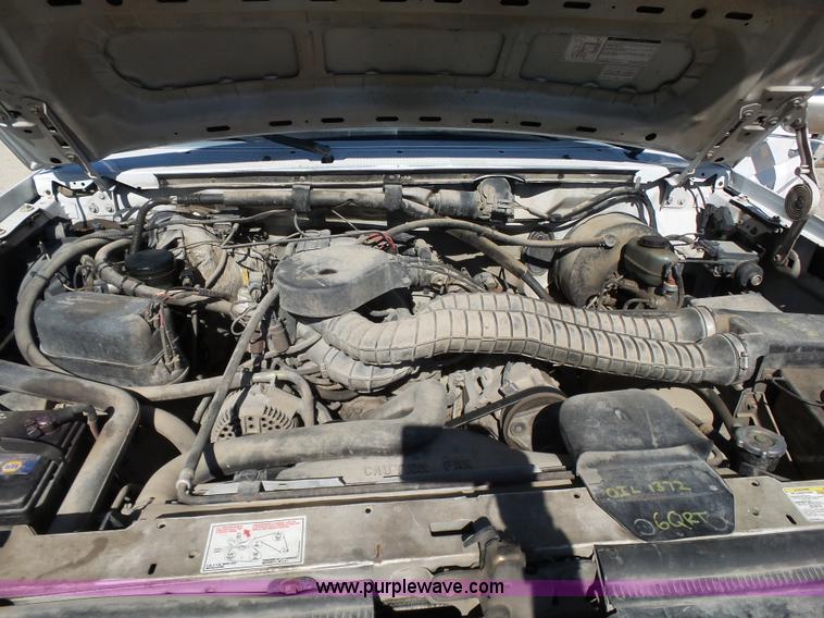 image for item K7188 1997 Ford F250 Super Duty SuperCab utility truck