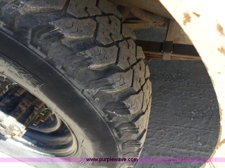 image for item K7188 1997 Ford F250 Super Duty SuperCab utility truck