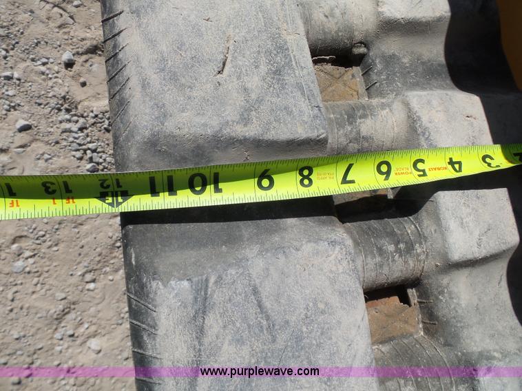 image for item K7189 2007 John Deere CT322 skid steer