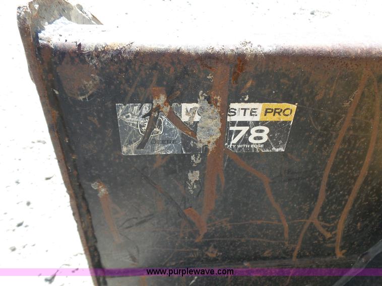 image for item K7189 2007 John Deere CT322 skid steer