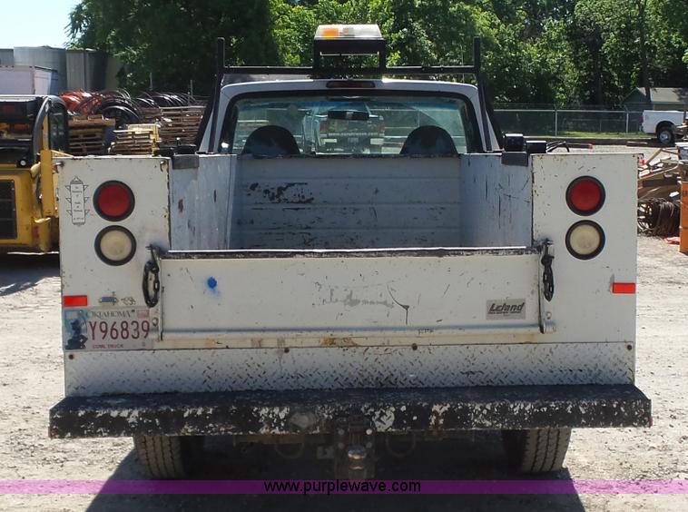 image for item K7190 1995 Ford F250 XL utility truck