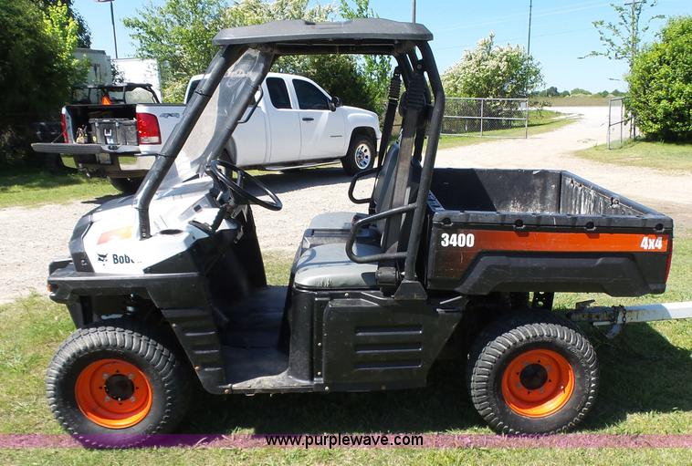 image for item K7196 2011 Bobcat 3400 utility vehicle