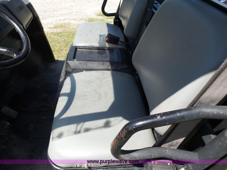 image for item K7196 2011 Bobcat 3400 utility vehicle