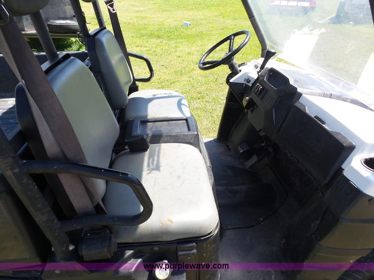 image for item K7196 2011 Bobcat 3400 utility vehicle