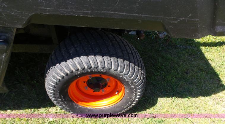 image for item K7196 2011 Bobcat 3400 utility vehicle