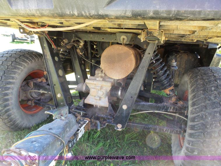 image for item K7196 2011 Bobcat 3400 utility vehicle