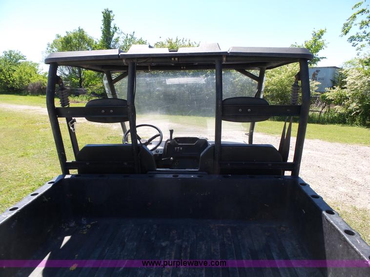 image for item K7196 2011 Bobcat 3400 utility vehicle