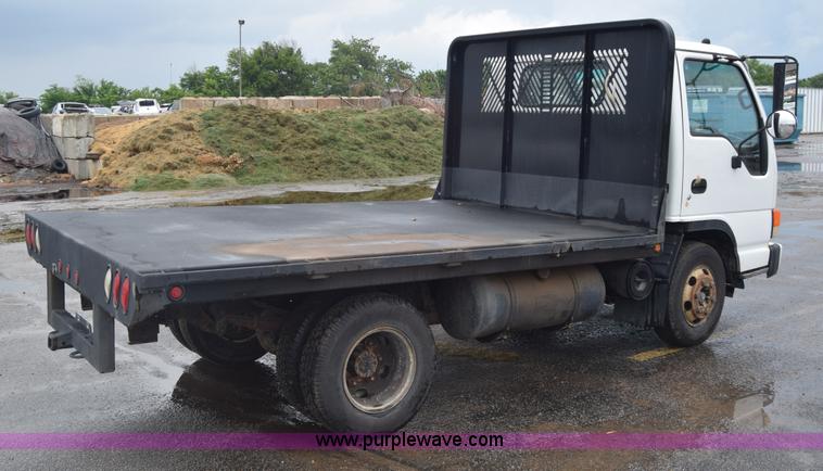 image for item K7343 1997 Isuzu NPR flatbed truck