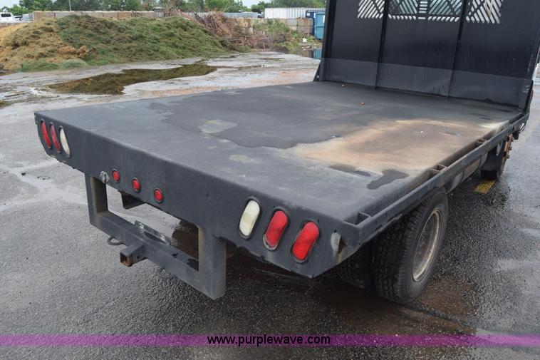 image for item K7343 1997 Isuzu NPR flatbed truck