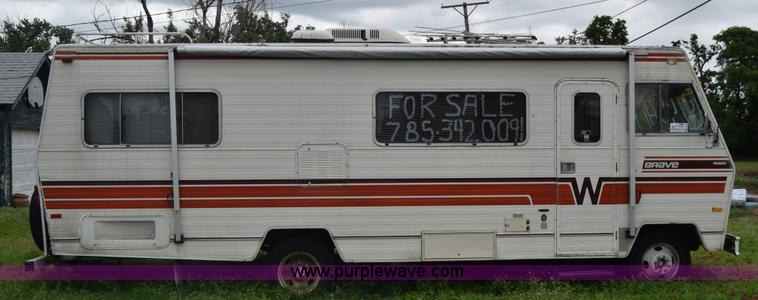 image for item K7372 1978 Winnebago Brave RV