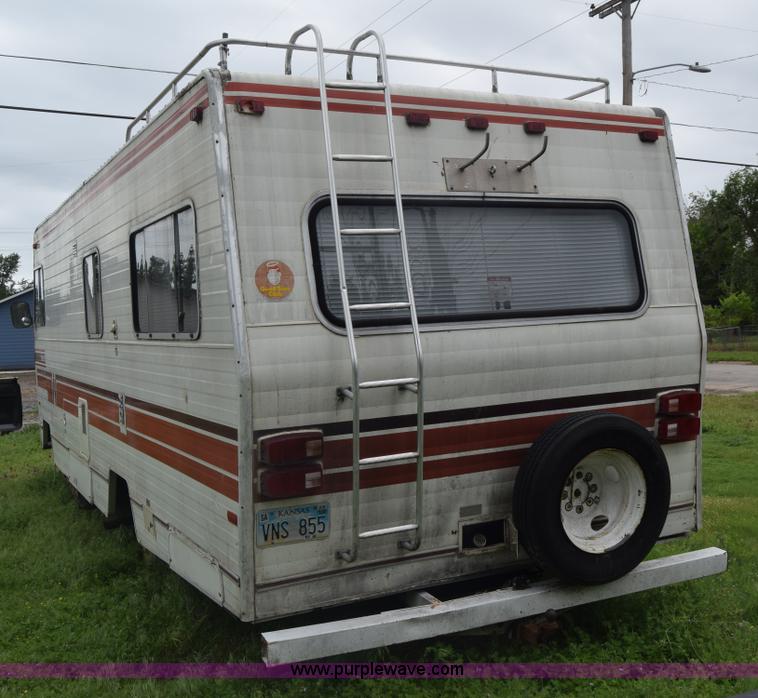 image for item K7372 1978 Winnebago Brave RV