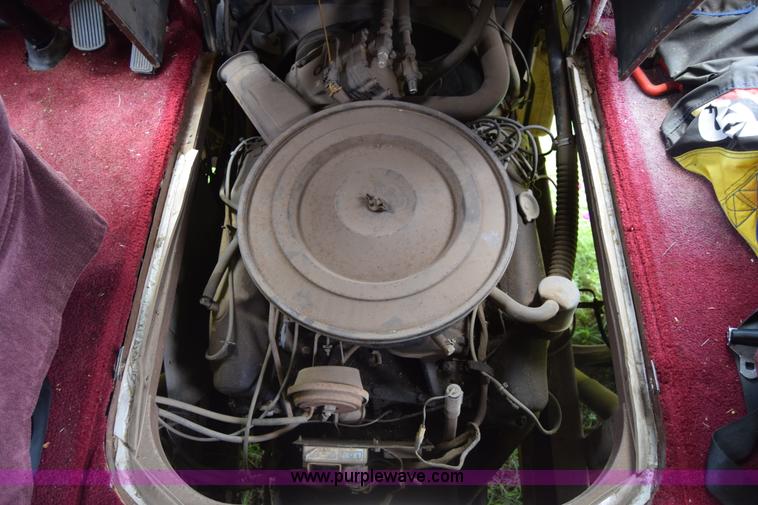 image for item K7372 1978 Winnebago Brave RV