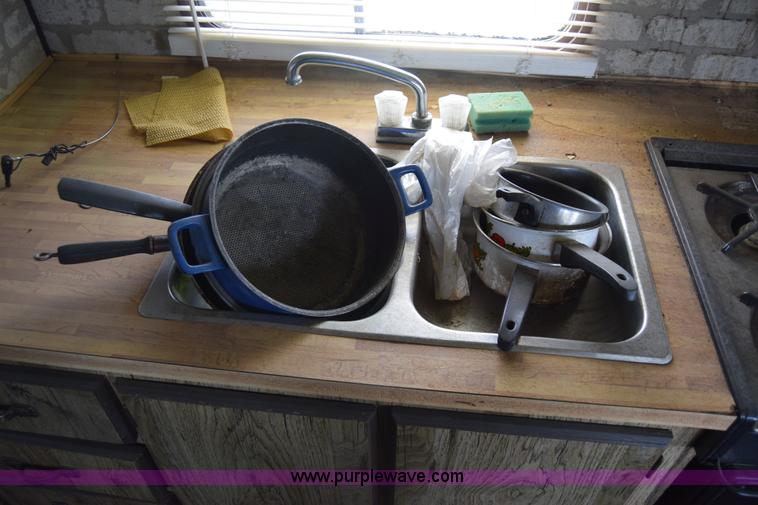 image for item K7372 1978 Winnebago Brave RV