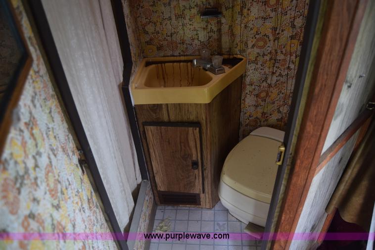 image for item K7372 1978 Winnebago Brave RV