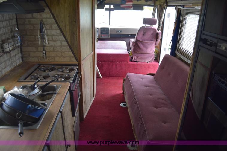 image for item K7372 1978 Winnebago Brave RV